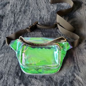 Cute Iridescent Fanny Pack!